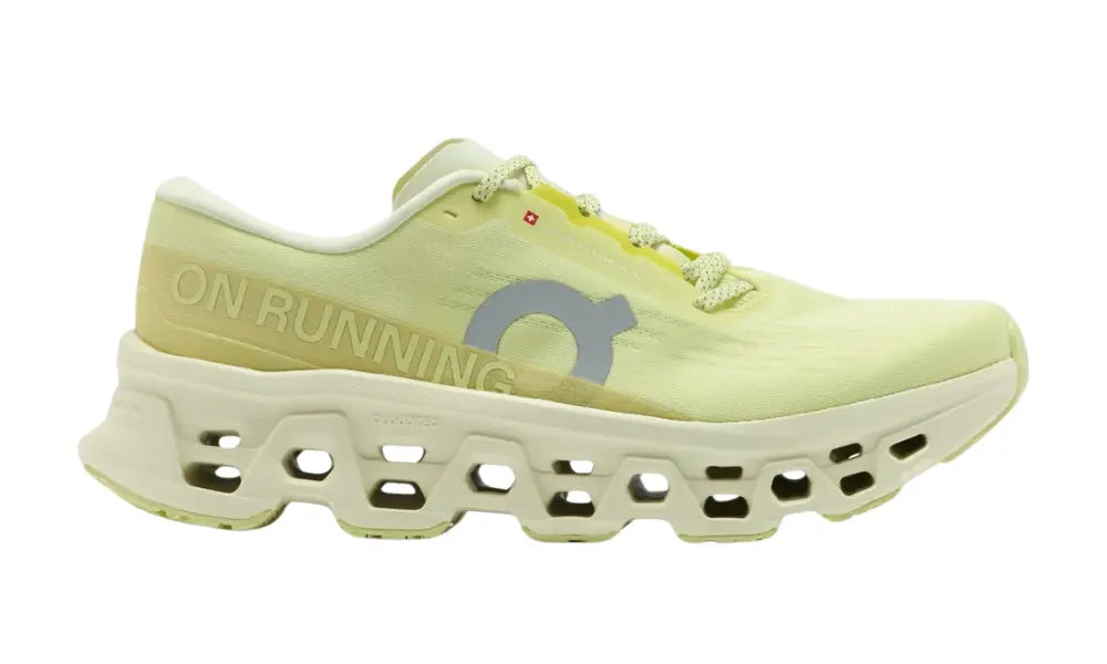 On Cloudmonster 3 running  limelight
