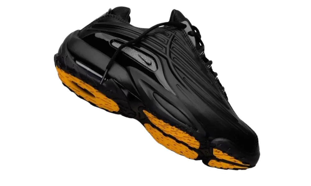 Explore the Latest Nike Sneakers & Apparel in UAE. Shop Now! - Global Choice UAE