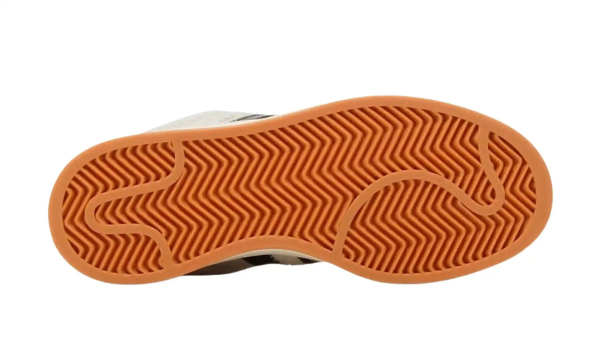 Adidas Campus cream black unisex sneakers with black stripes and gum sole, outsole view