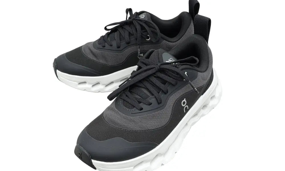 LOEWE PRE-LOVED x On Cloudtilt 2.0 running ‘Black and White - Global Choice UAE