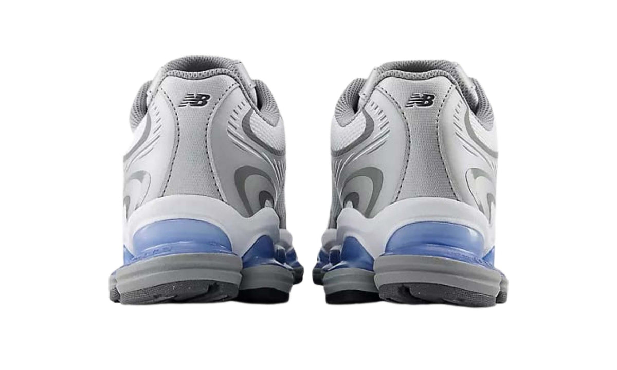New Balance ABZORB 2000 breathable mesh upper top view